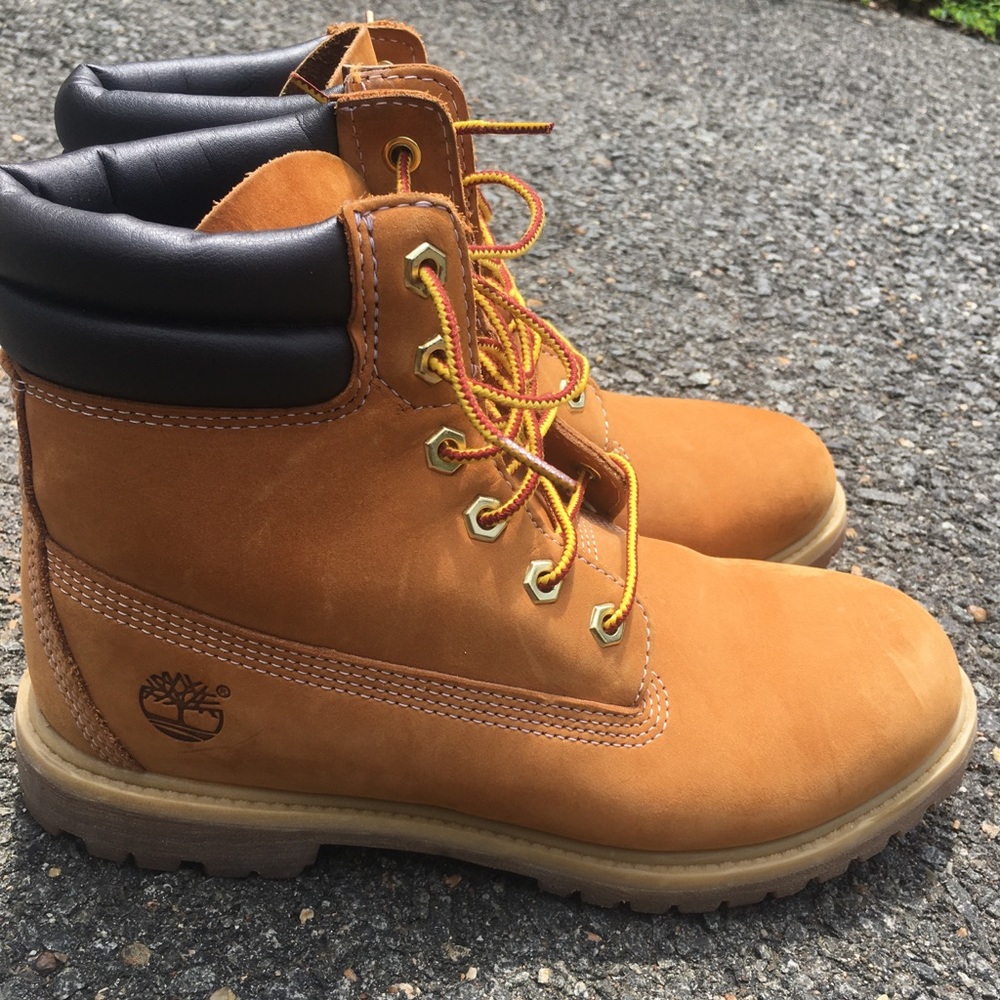 Timberland - Picture 2 of 2